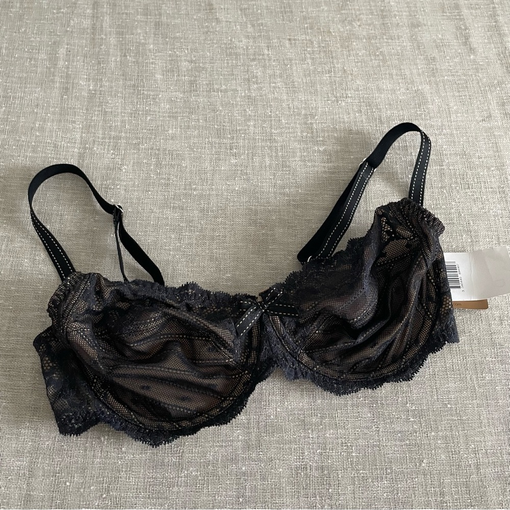 Chantelle Rive Gauche Full Coverage Underwire Bra - Black​